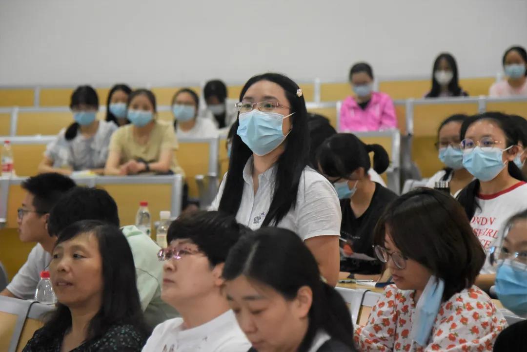 武汉大学公共卫生学院
